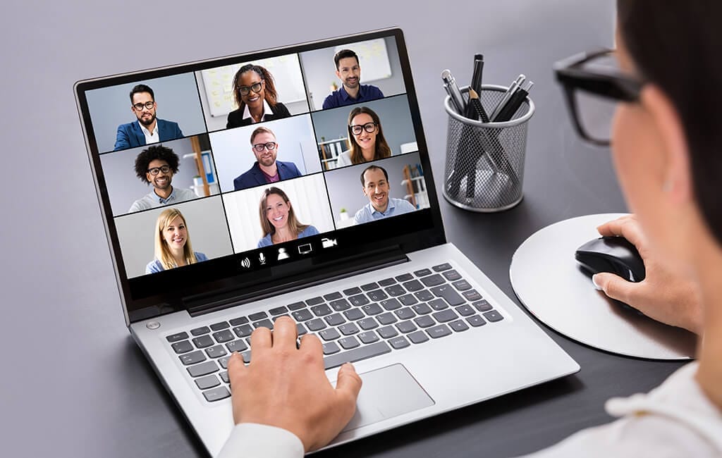 attend a board simulation